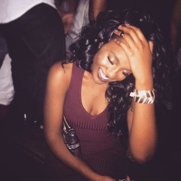 Meet your Posher, Britt - Picture 1 of 1